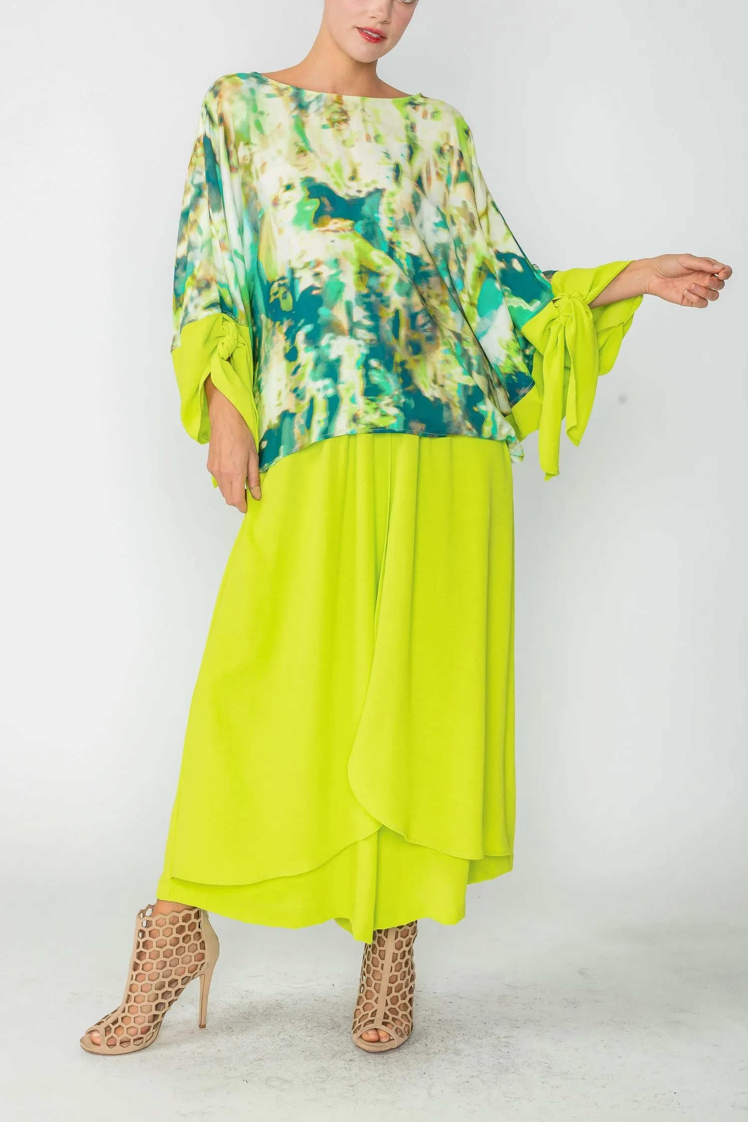 Green Poncho Top W/ Tie Sleeves