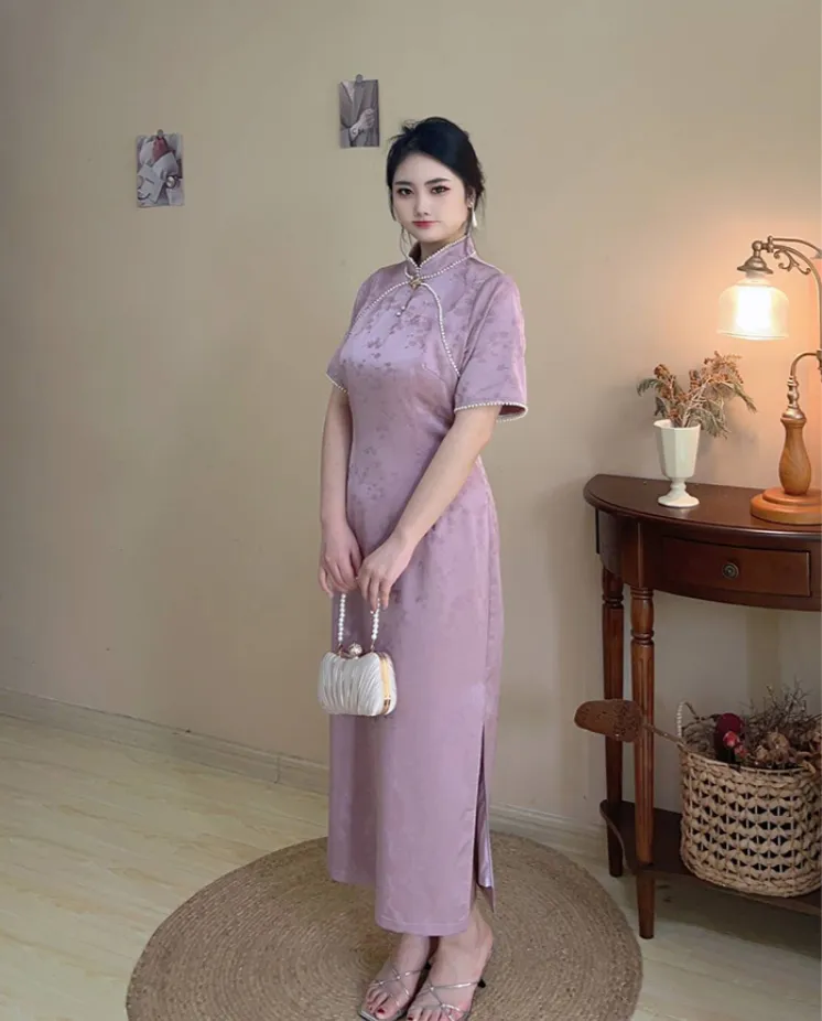 Meng Sheng Yan 梦生烟 Hazy Daydreams Vintage Inspired Plus Size Pearl Satin Qipao